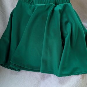 Women's Emerald Circle Skirt - Flared Skater Style